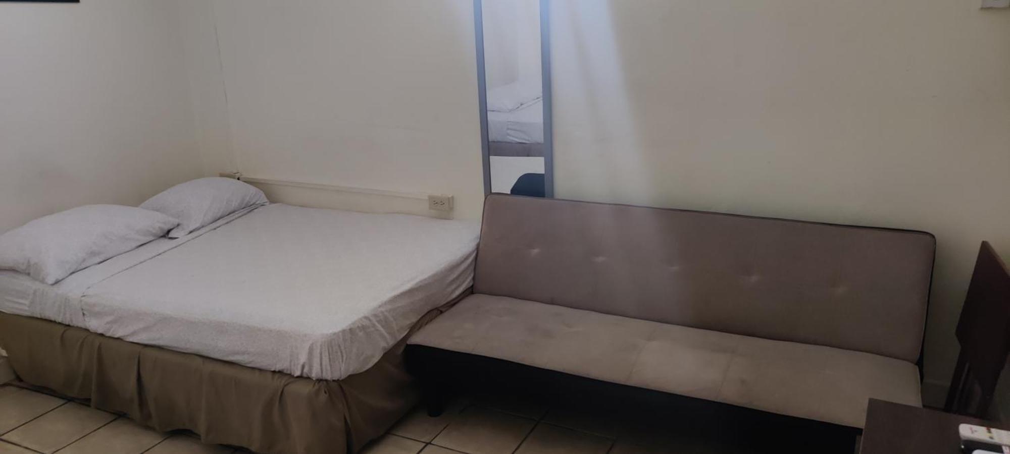 Bed and Breakfast Woodbrook On The Avenue Puerto de España  Exterior foto